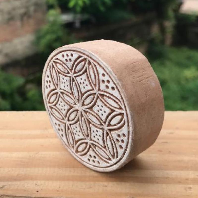 Handmade Wooden Printing Block – Round Geometric Floral Stamp for Fabric, Clay, Paper & Textile Printing