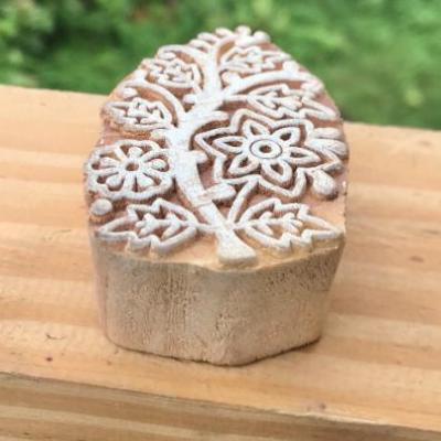 Floral Vine Wooden Block Stamp – Hand Carved Indian Printing Stamp for Fabric, Pottery, Clay & Paper Crafts