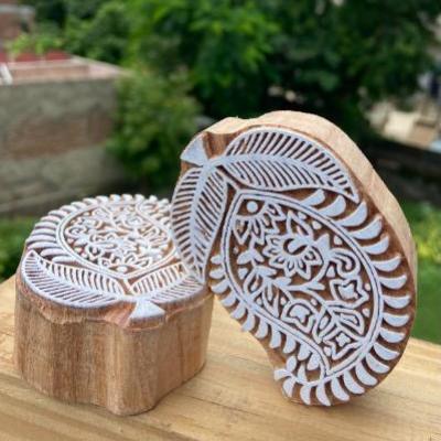 Paisley Floral Handcraft Wooden Block Print Stamp – Pack of 2 Handcrafted Wooden Sheesham Block Stamp Fabric Stamp Tool